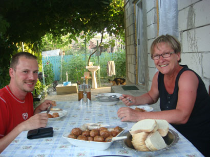 Abendessen in der Pension - Donaudelta - Rumänien Abendessen in der Pension - Donaudelta - Rumänien