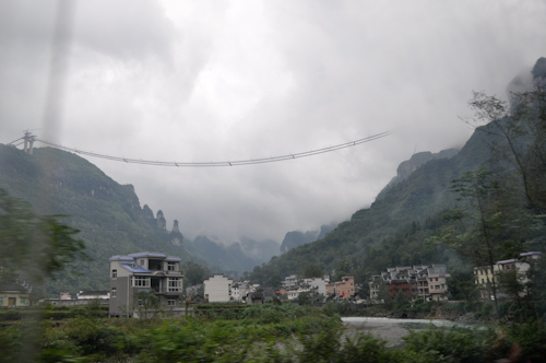 Bild: Aizhai Brücke in der Nähe von Dehang im Oktober 2010 Bild: Aizhai Brücke in der Nähe von Dehang im Oktober 2010
