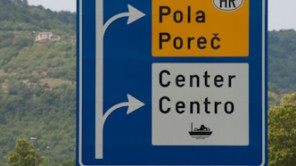 12-07-22-wegweiser-italienisch-slowenisch