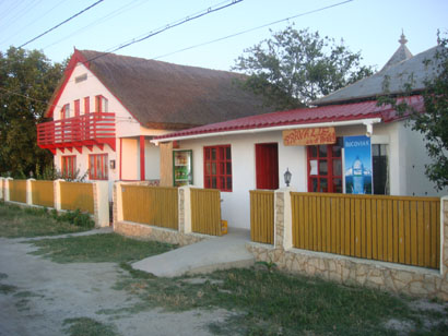Pensiunea Nuferu - Crisan