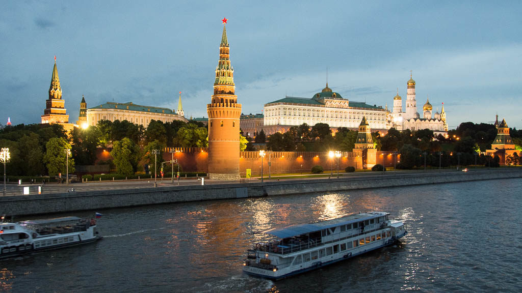 Russland hat die Sommerzeit abgeschafft.