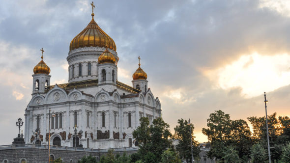 Christ Erlöser Kirche in Moskau bei Sonnenuntergang