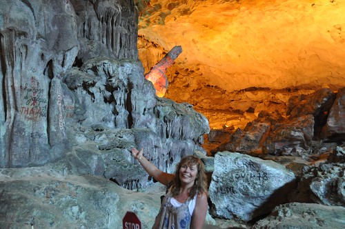 Bild: Penis-Felsen in der Sung Sot Höhle in der Halong-Bucht