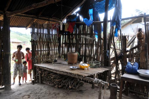 Bild: Bambus-Hütte der Châm Minderheit in Vietnam