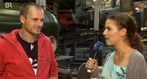 Bild: Bayerisches Fernsehen - Abendschau Interview Gerhard Liebenberger in der Lokwelt Freilassing