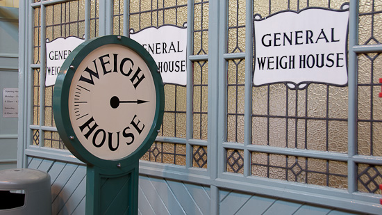 Bild: Weight House im Grainger Market Newcastle