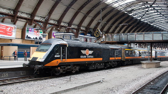 Bild: Zug der Grand Central Railway in York