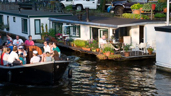 Bild: Hausboot in Amsterdam