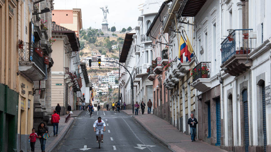 Bild: Straße in Quito