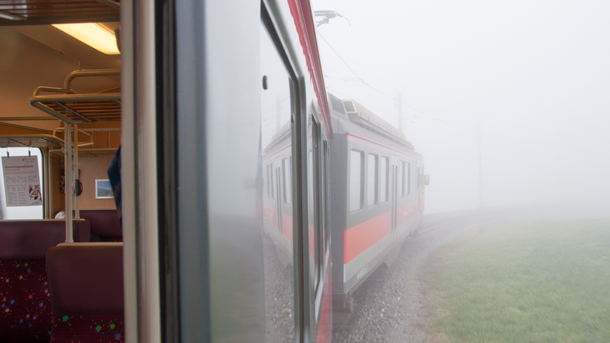 Bild: Appenzeller Bahn im Nebel
