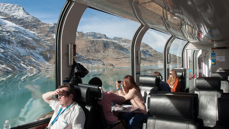 Bild: Panoramawagen im Bernina Express