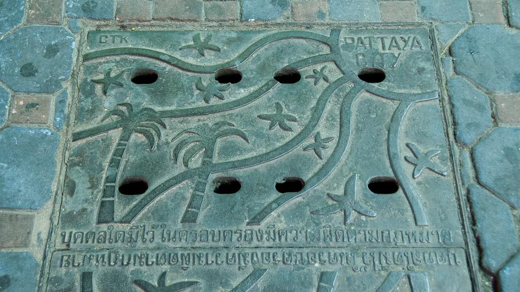 Kanaldeckel in Pattaya