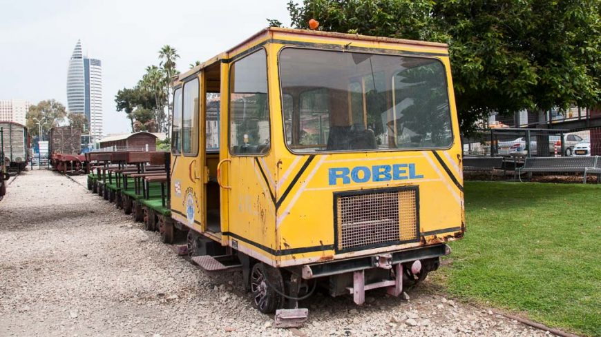 Robel Fahrzeug im Israelischen Eisenbahnmuseum