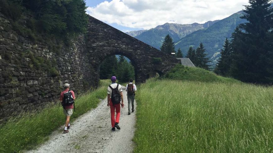 Aquädukt an der alten Tauernbahntrasse