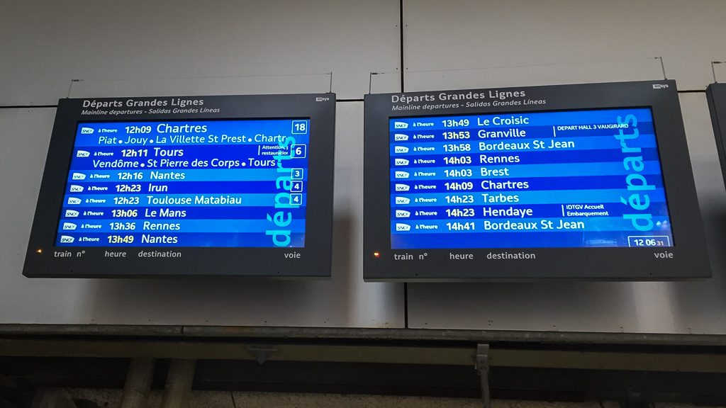 Paris Gare Montparnasse - Abfahrtsanzeige