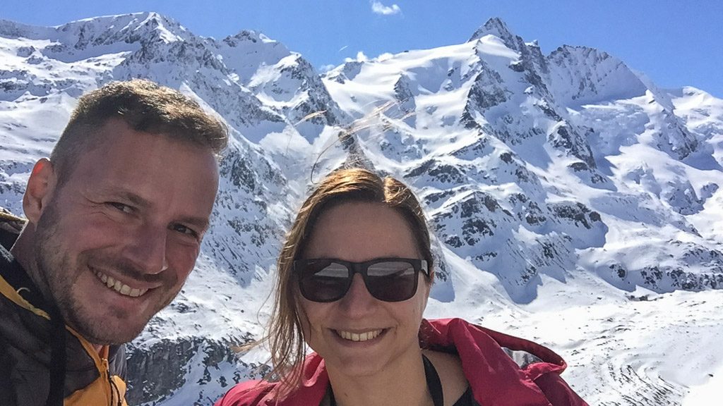 Maria Kapeller und Gerhard Liebenberger vor dem Großglockner