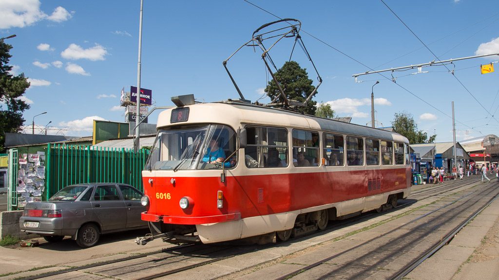 Tatra Straßenbahn in Kiew