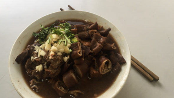 Gedärme in der Suppe in China