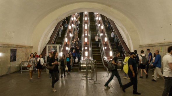 Fahrtreppen in der Metro Moskau