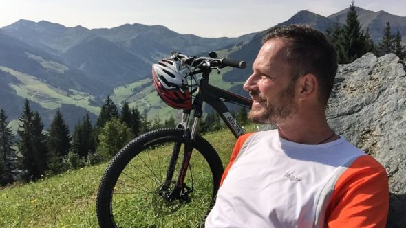 Gerhard Liebenberger am Mountainbike in Hinterglemm