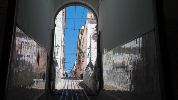 Elevador da Bica Standseilbahn in Lissabon