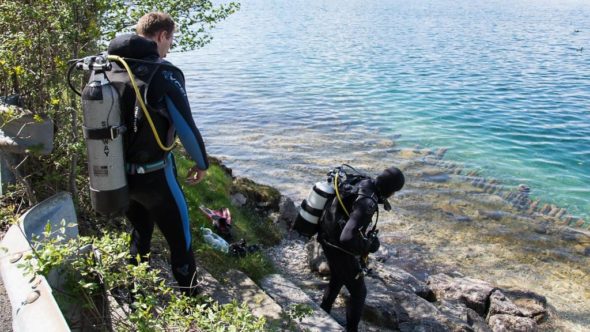 Einstieg beim Tauchplatz Attersee-Weißenbacheinlauf