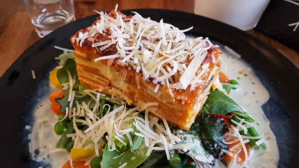 Mittagessen im Leichtsinn Bistro Salzburg